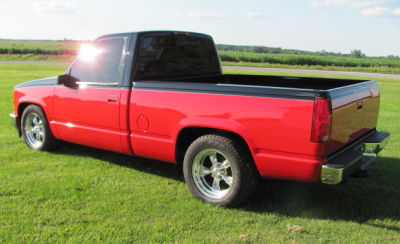1994 Chevrolet 1500  Sport -
   Cars.com </title>
   <meta name="title" content="1994 Chevrolet 1500  Sport - Cars.com"/>
   <meta name="description" content="Listed on Cars.com