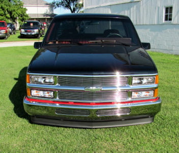 1994 Chevrolet 1500  Sport -
   Cars.com </title>
   <meta name="title" content="1994 Chevrolet 1500  Sport - Cars.com"/>
   <meta name="description" content="Listed on Cars.com