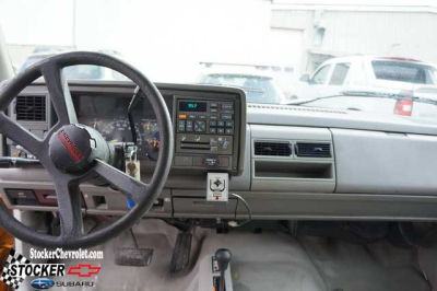 1994 Chevrolet 1500 119 -
Cars.com </title>
<meta name="title" content="1994 Chevrolet 1500 119 - Cars.com"/>
<meta name="description" content="Listed on Cars.com