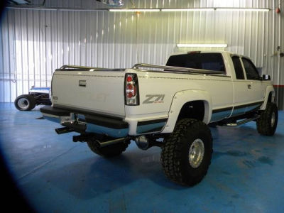1997 Chevrolet 1500  Cheyenne -
   Cars.com </title>
   <meta name="title" content="1997 Chevrolet 1500  Cheyenne - Cars.com"/>
   <meta name="description" content="Listed on Cars.com