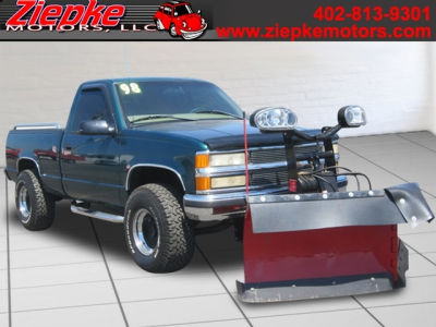 1998 Chevrolet 1500 -
   Cars.com </title>
   <meta name="title" content="1998 Chevrolet 1500 - Cars.com"/>
   <meta name="description" content="Listed on Cars.com