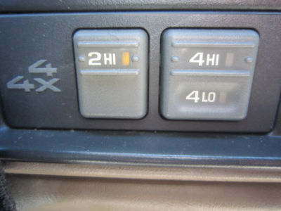 1998 Chevrolet 1500 -
   Cars.com </title>
   <meta name="title" content="1998 Chevrolet 1500 - Cars.com"/>
   <meta name="description" content="Listed on Cars.com