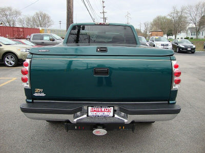 1997 Chevrolet 1500 Silverado -
Cars.com </title>
<meta name="title" content="1997 Chevrolet 1500 Silverado - Cars.com"/>
<meta name="description" content="Listed on Cars.com