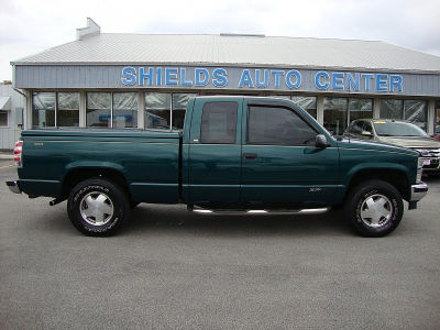 1997 Chevrolet 1500 Silverado -
Cars.com </title>
<meta name="title" content="1997 Chevrolet 1500 Silverado - Cars.com"/>
<meta name="description" content="Listed on Cars.com