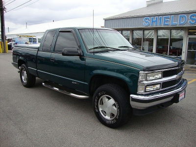 1997 Chevrolet 1500 Silverado -
Cars.com </title>
<meta name="title" content="1997 Chevrolet 1500 Silverado - Cars.com"/>
<meta name="description" content="Listed on Cars.com