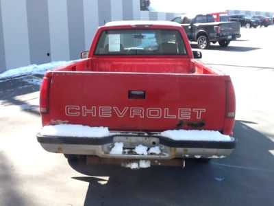 1997 Chevrolet 1500  Silverado -
   Cars.com </title>
   <meta name="title" content="1997 Chevrolet 1500  Silverado - Cars.com"/>
   <meta name="description" content="Listed on Cars.com