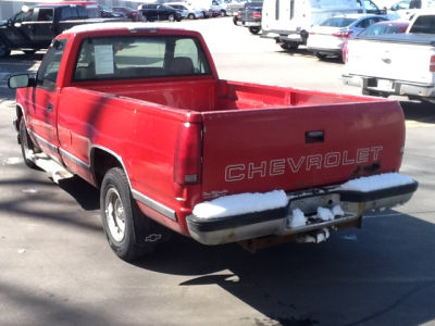 1997 Chevrolet 1500  Silverado -
   Cars.com </title>
   <meta name="title" content="1997 Chevrolet 1500  Silverado - Cars.com"/>
   <meta name="description" content="Listed on Cars.com