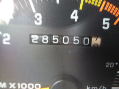 1993 Chevrolet 1500  Silverado -
   Cars.com </title>
   <meta name="title" content="1993 Chevrolet 1500  Silverado - Cars.com"/>
   <meta name="description" content="Listed on Cars.com