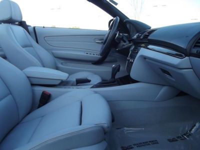 2011 BMW 128 i