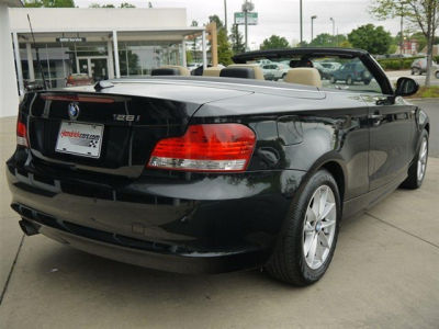 2011 BMW 128 i