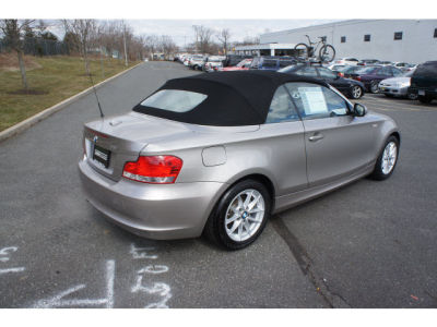 2011 BMW 128  i