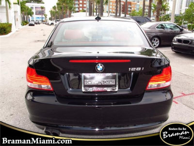 2011 BMW 128 i
