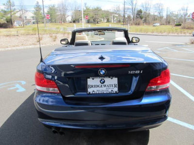 2011 BMW 128  i