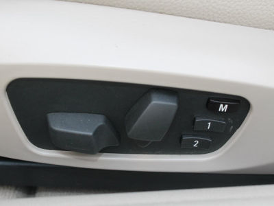 2011 BMW 128 i