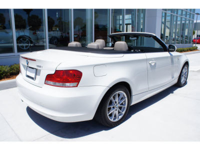 2011 BMW 128  i