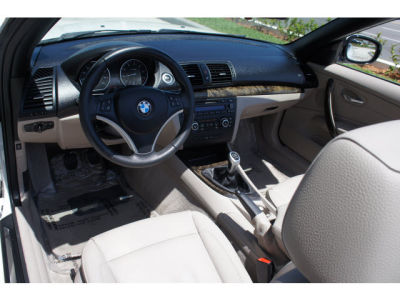 2011 BMW 128  i