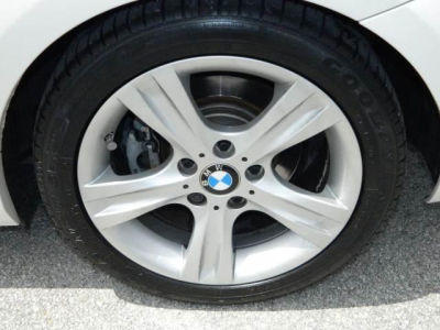 2009 BMW 128 i