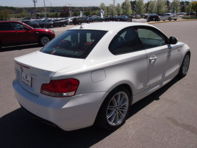 2011 BMW 128 i