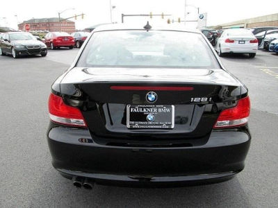 2011 BMW 128 i