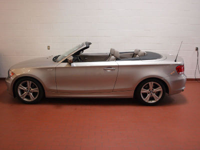 2010 BMW 128  i