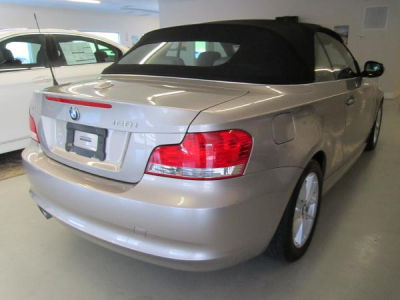 2011 BMW 128 i