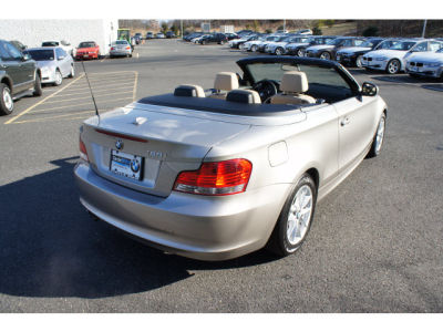 2010 BMW 128  i