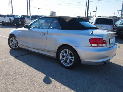 2009 BMW 128 i