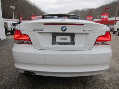 2011 BMW 128  i
