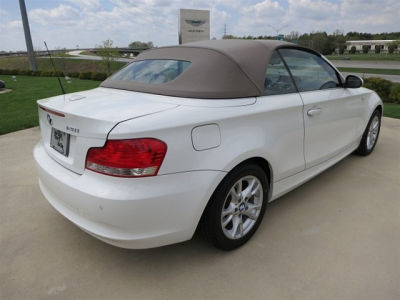 2009 BMW 128 i