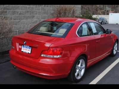 2011 BMW 128 i