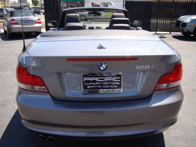 2009 BMW 128  i