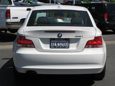 2010 BMW 128  i