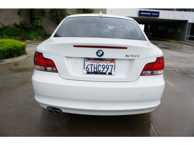 2009 BMW 128 i
