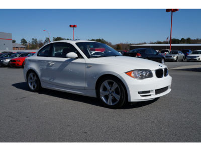 2009 BMW 128 i