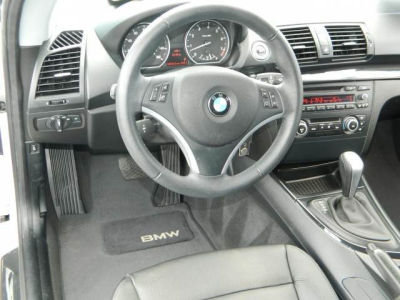 2011 BMW 128 i