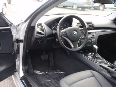 2009 BMW 128  i