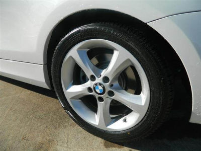 2009 BMW 128 i