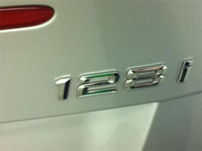 2010 BMW 128 i
