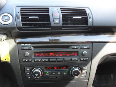 2010 BMW 128 i