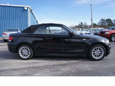 2011 BMW 128 i -
Cars.com </title>
<meta name="title" content="2011 BMW 128 i - Cars.com"/>
<meta name="description" content="Listed on Cars.com