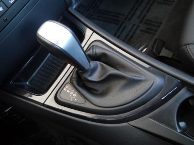 2012 BMW 128  i -
   Cars.com </title>
   <meta name="title" content="2012 BMW 128  i - Cars.com"/>
   <meta name="description" content="Listed on Cars.com