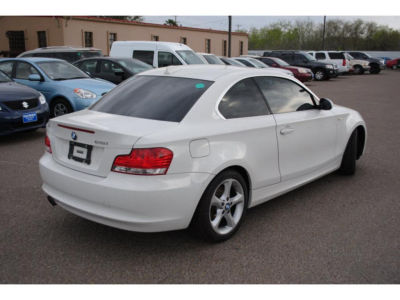 2009 BMW 128  i -
   Cars.com </title>
   <meta name="title" content="2009 BMW 128  i - Cars.com"/>
   <meta name="description" content="Listed on Cars.com