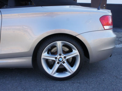 2010 BMW 135  i -
   Cars.com </title>
   <meta name="title" content="2010 BMW 135  i - Cars.com"/>
   <meta name="description" content="Listed on Cars.com