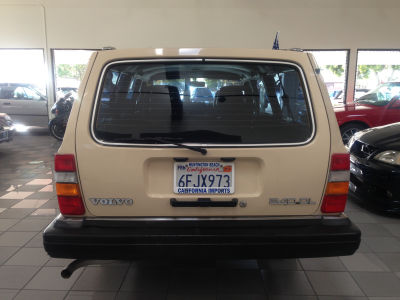 1989 Volvo 240  DL