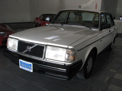 1986 Volvo 240  DL