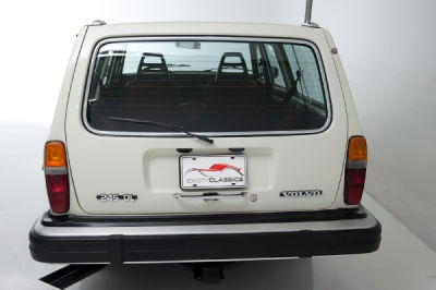 1977 Volvo 240  DL -
   Cars.com </title>
   <meta name="title" content="1977 Volvo 240  DL - Cars.com"/>
   <meta name="description" content="Listed on Cars.com