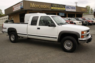 1998 Chevrolet 2500  FT BED