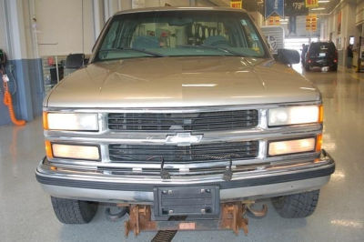 2000 Chevrolet 2500  LS
