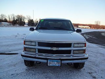 1998 Chevrolet 2500 131 WB