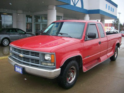 Buy 1994 Chevrolet 2500 Cheyenne178,532,Regular Cab Pickup,Red,Red ...